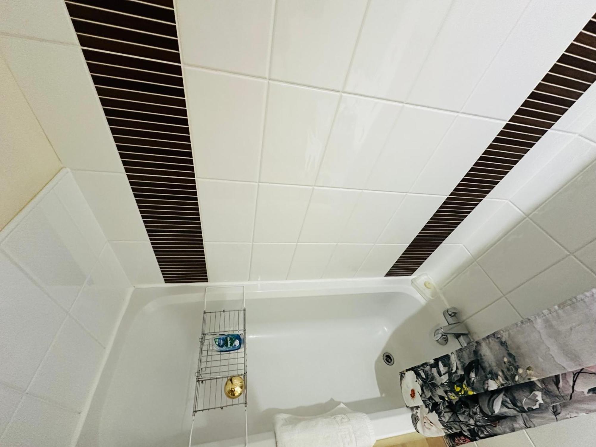 Lovely Double Room With Private Bathroom And Double Room With Shared Toilet & Parking Free Единбург Екстер'єр фото